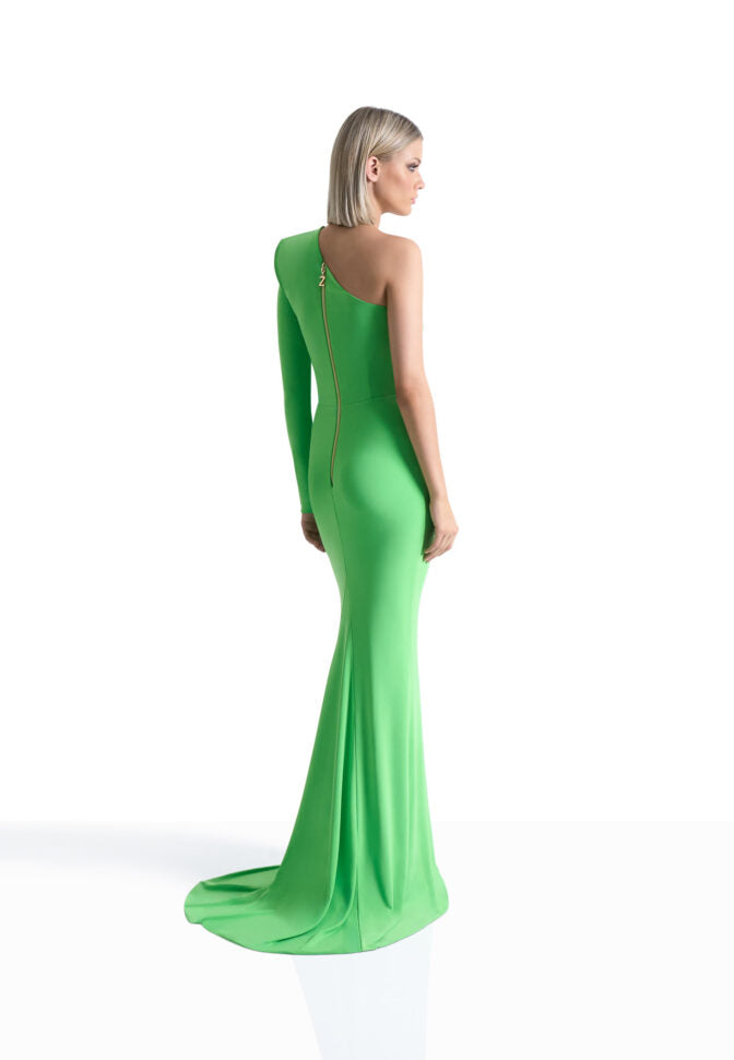 LATE QUEEN GOWN