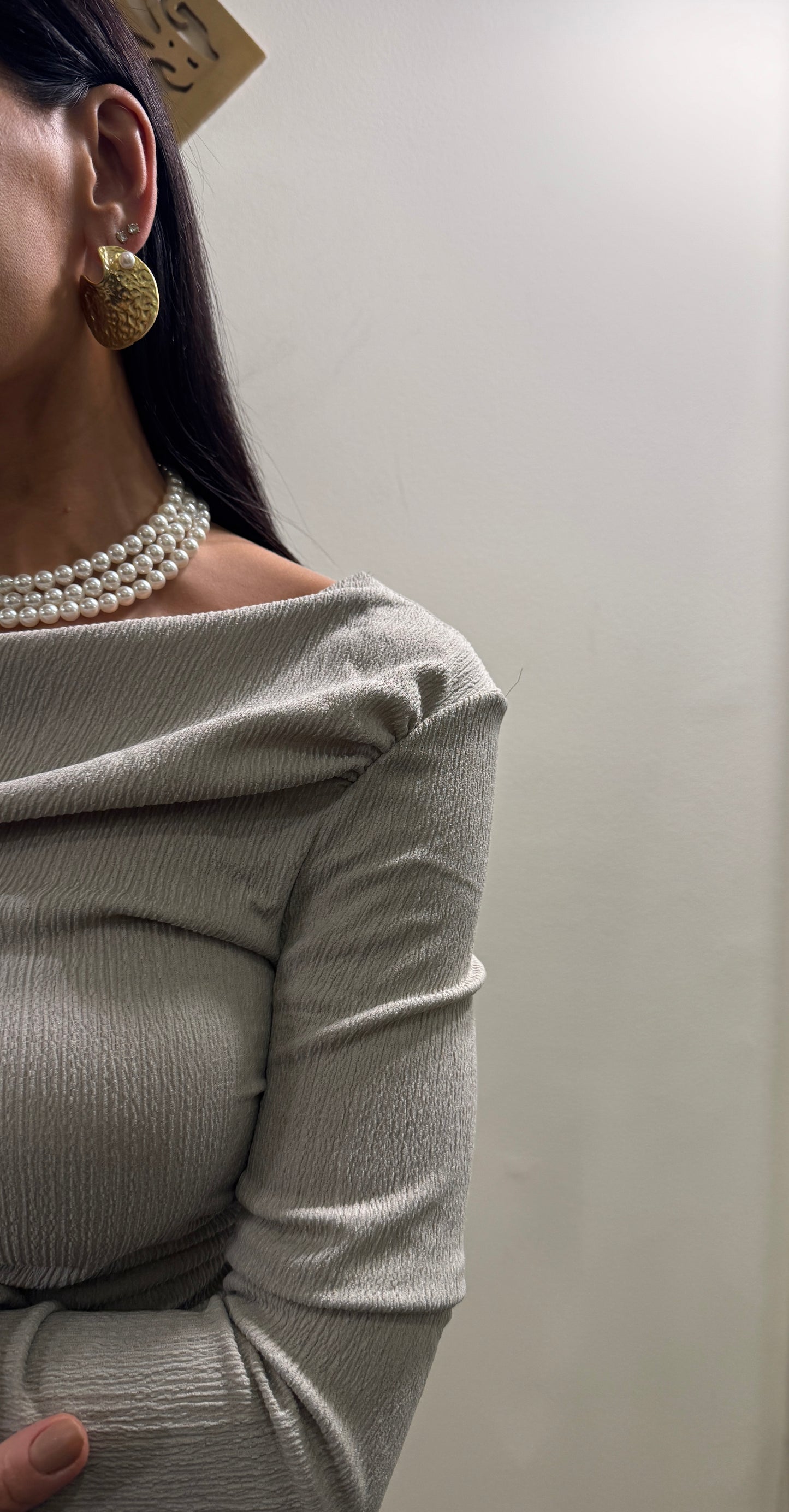 ELASTIC BAND WAIST PALAZZO PANTS WITH OFF SHOULDER RUFFLE BLOUSE