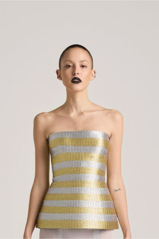 تنورة زاري المخططة المنحوتة مع تنورة مقطوعة على شكل سمكة