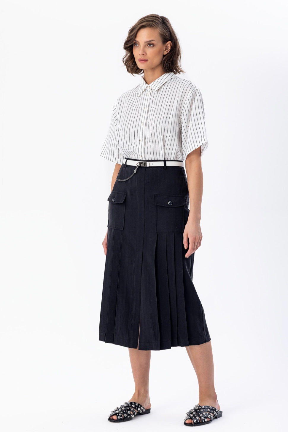 Contrast Pleated Dress Black