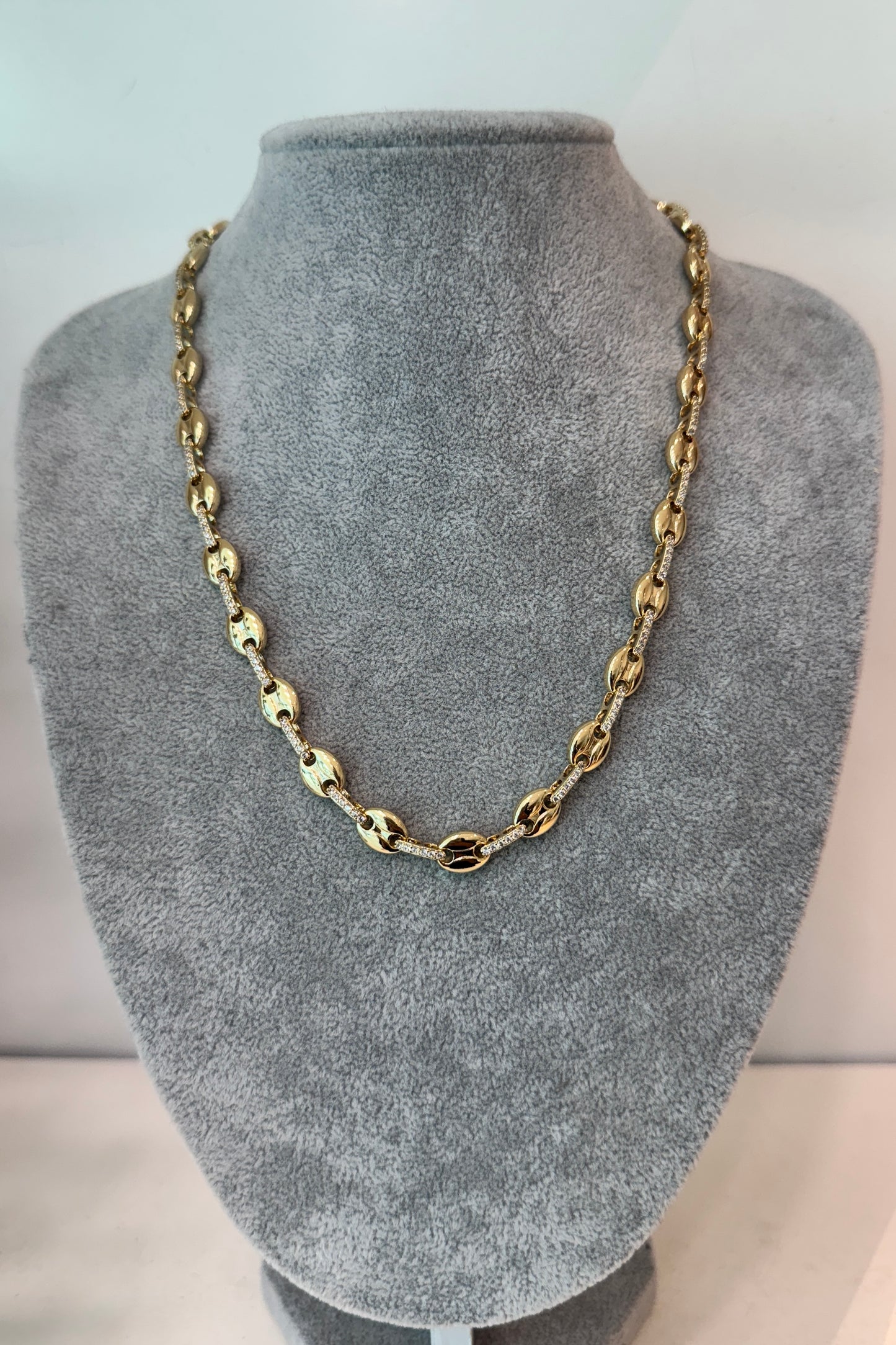 Timeless Gold Oval Necklace