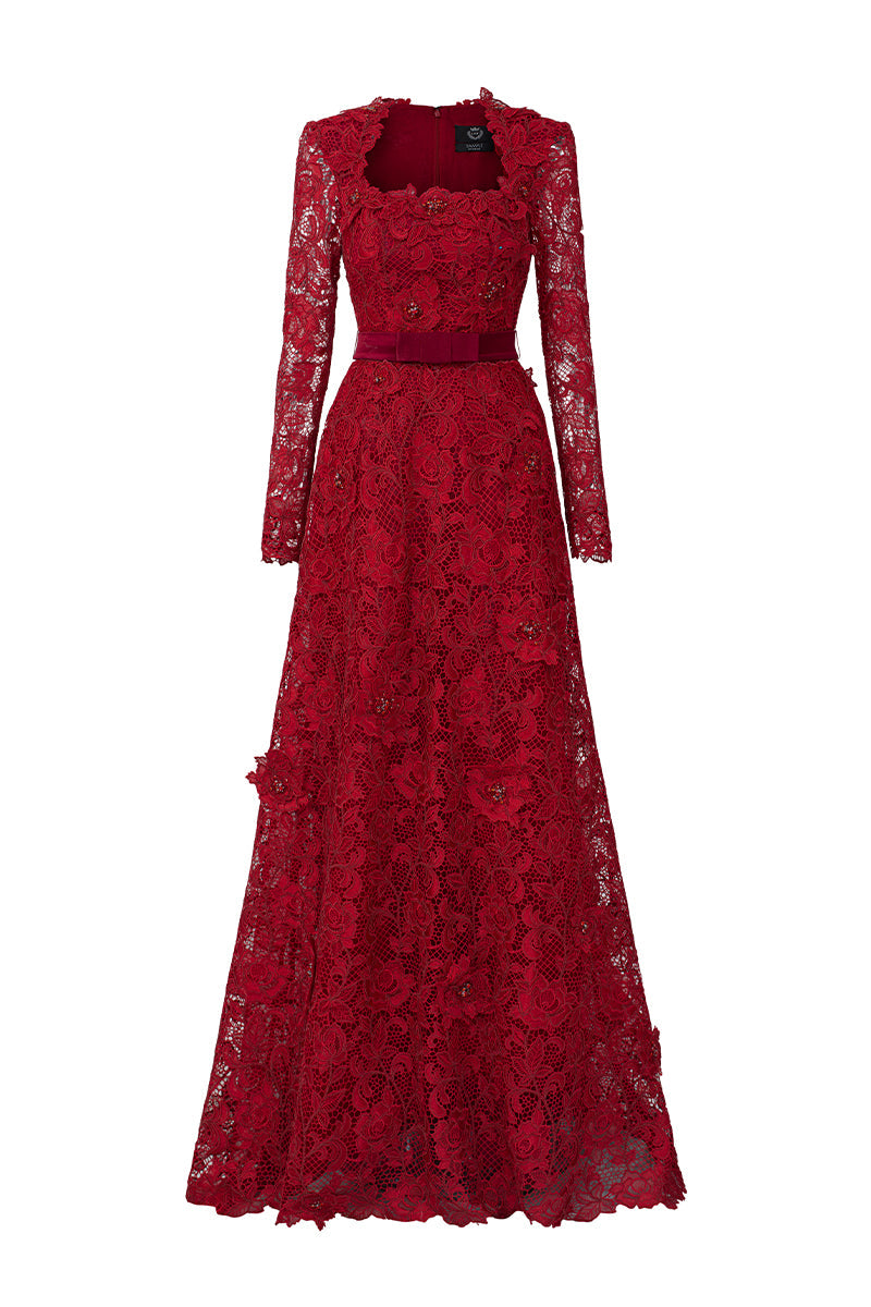 LACE GOWN