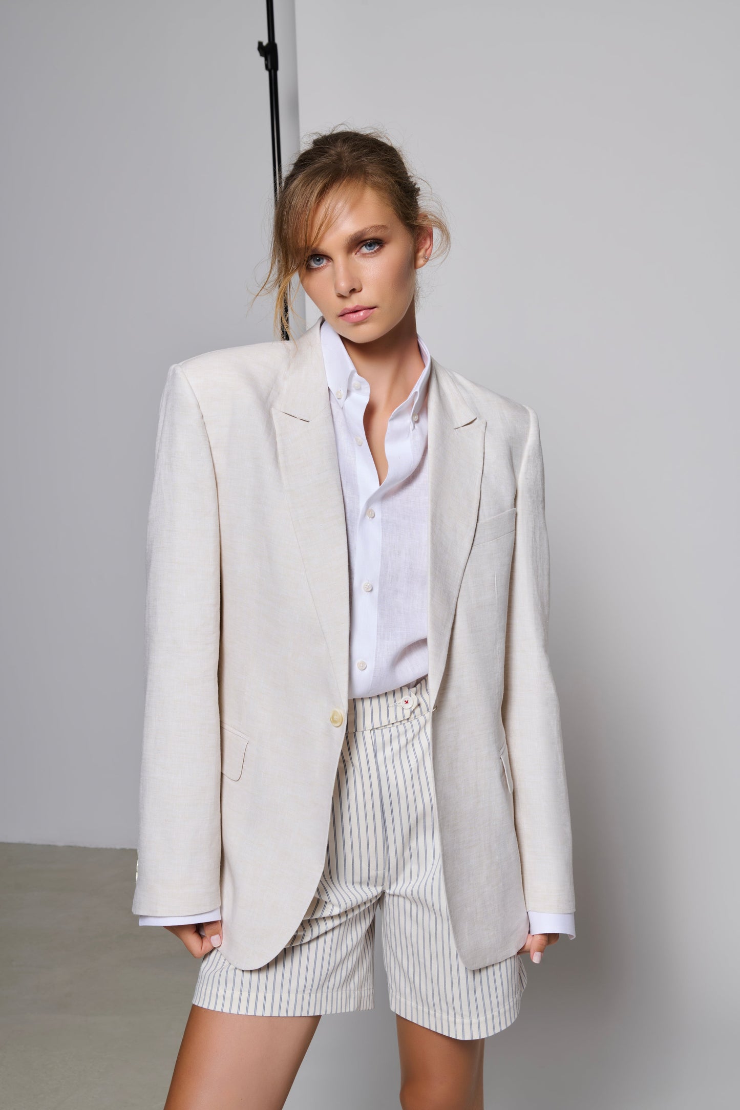 قل لي شيئا سترة