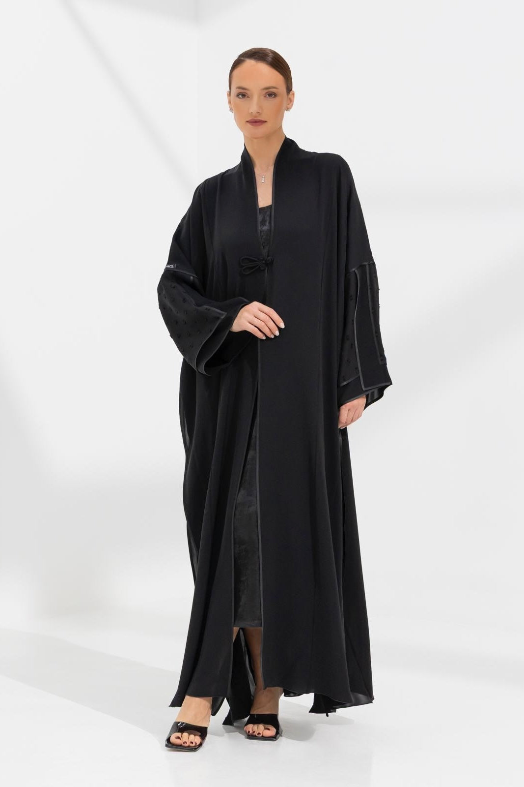 Luxurious Black Abaya with Elegant Detailing