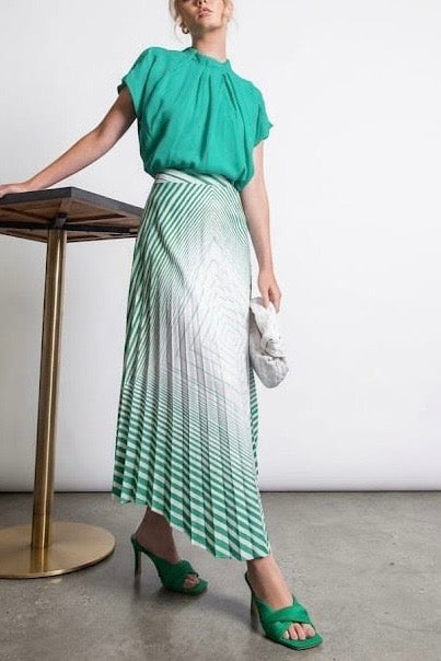 MK-1104 SKIRT