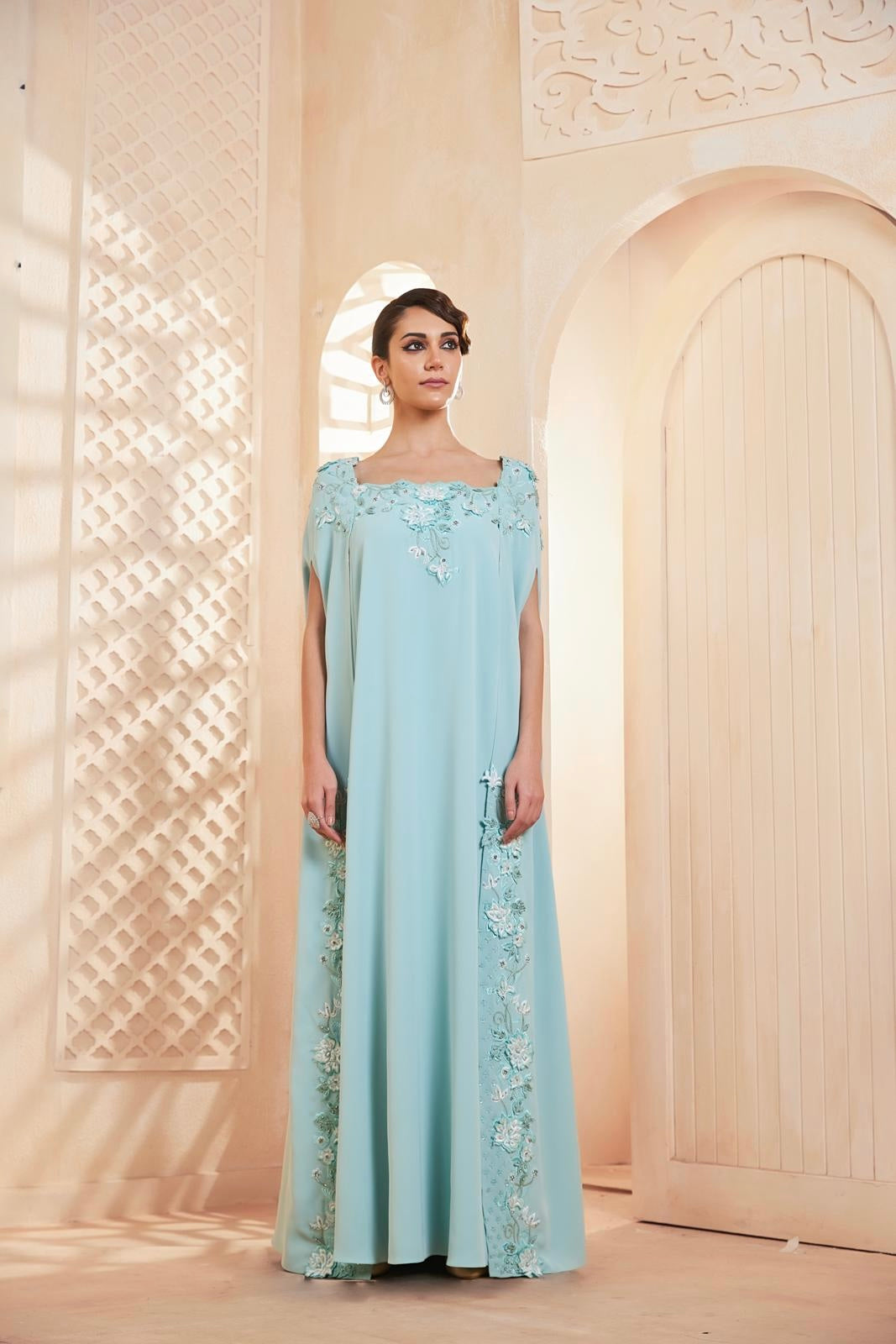 فستان مخملي