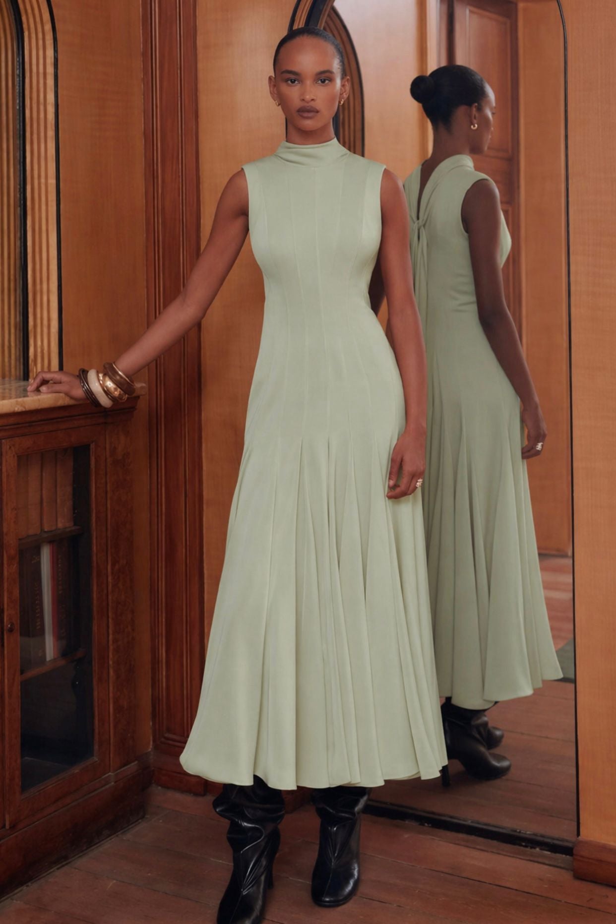 Valoria Dress
