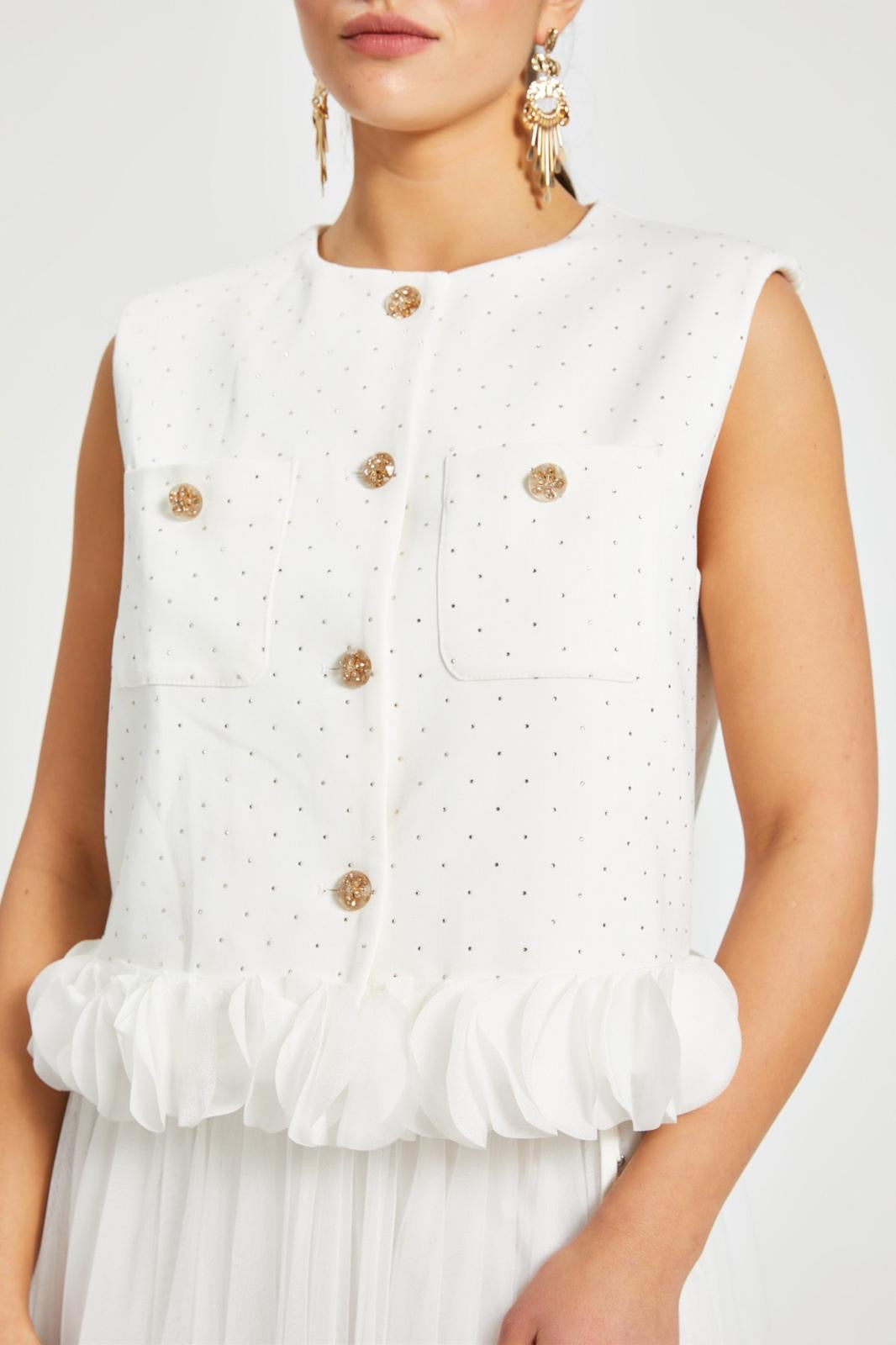 Chic White Sleeveless Top with Tulle Skirt