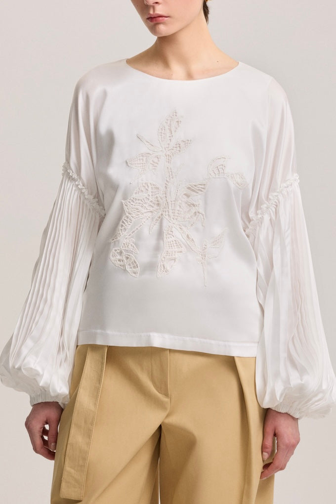 Clarrise Blouse