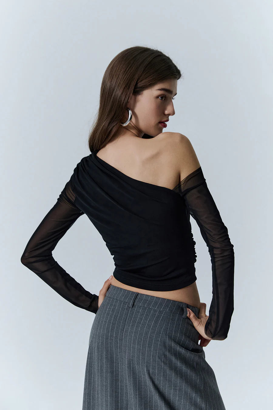 Low Shoulder Detailed Tulle Blouse