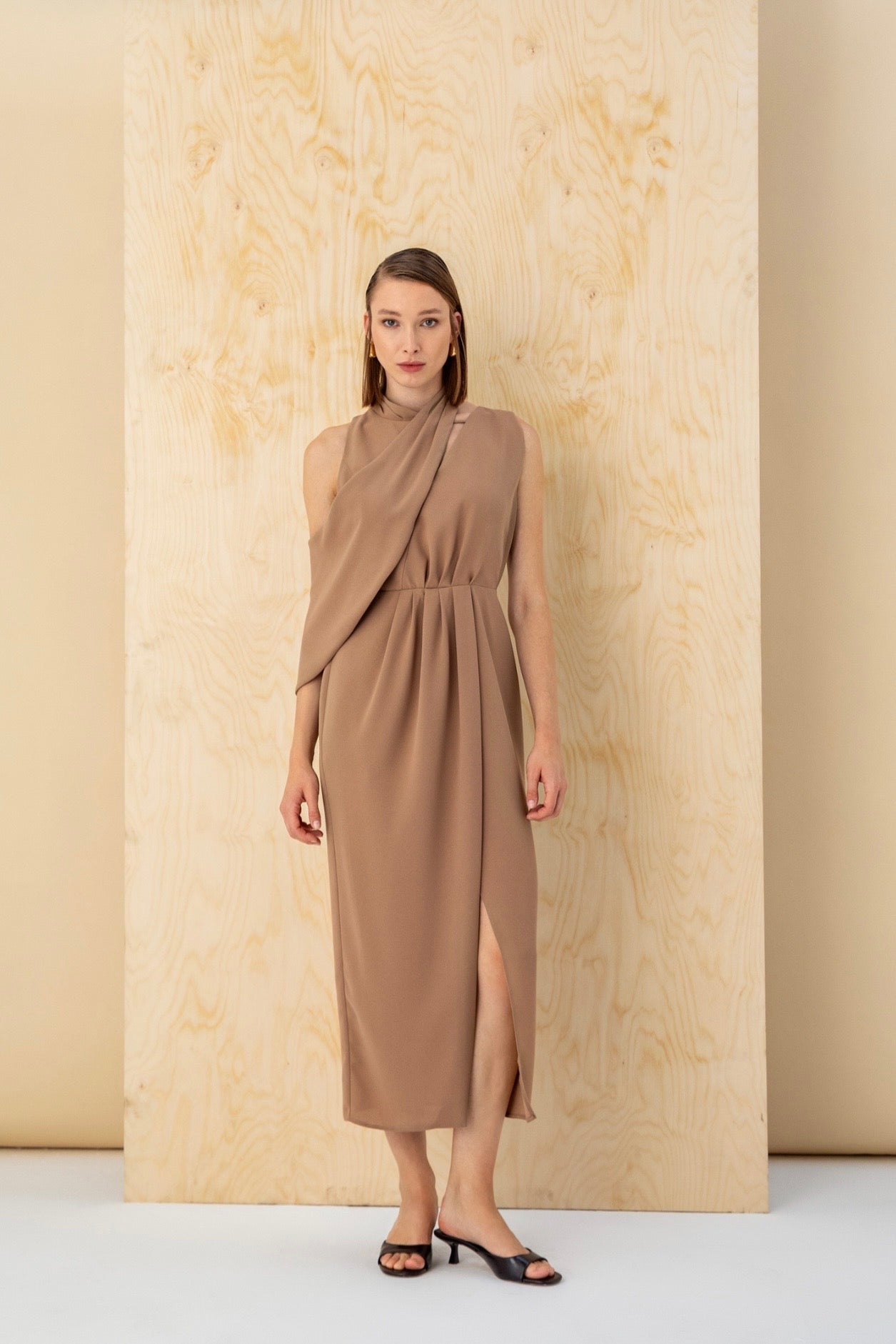 Elara Dress