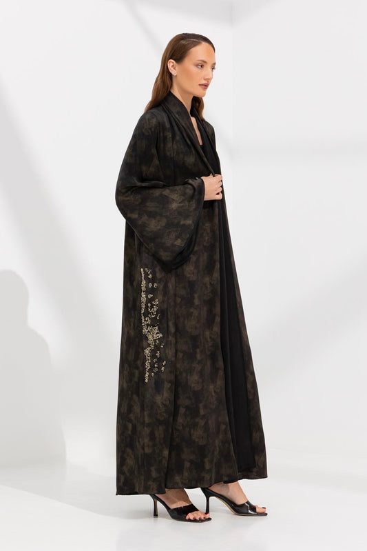 Elegant Black Abaya with Artistic Detailing