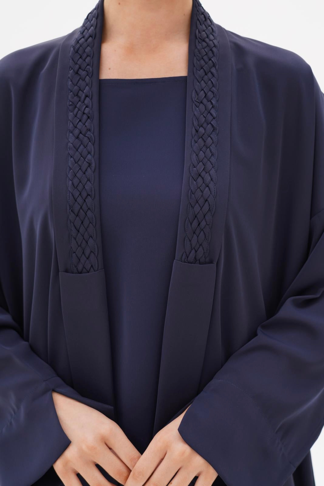 Linked Navy Abaya