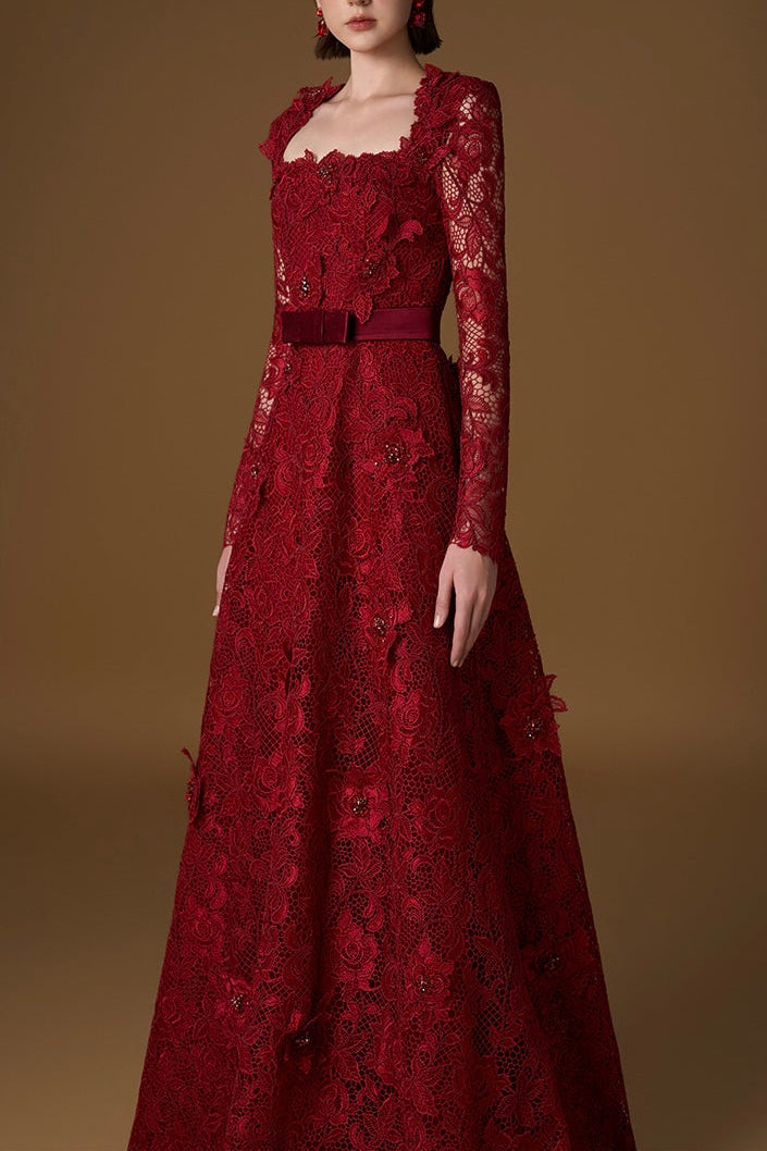 LACE GOWN