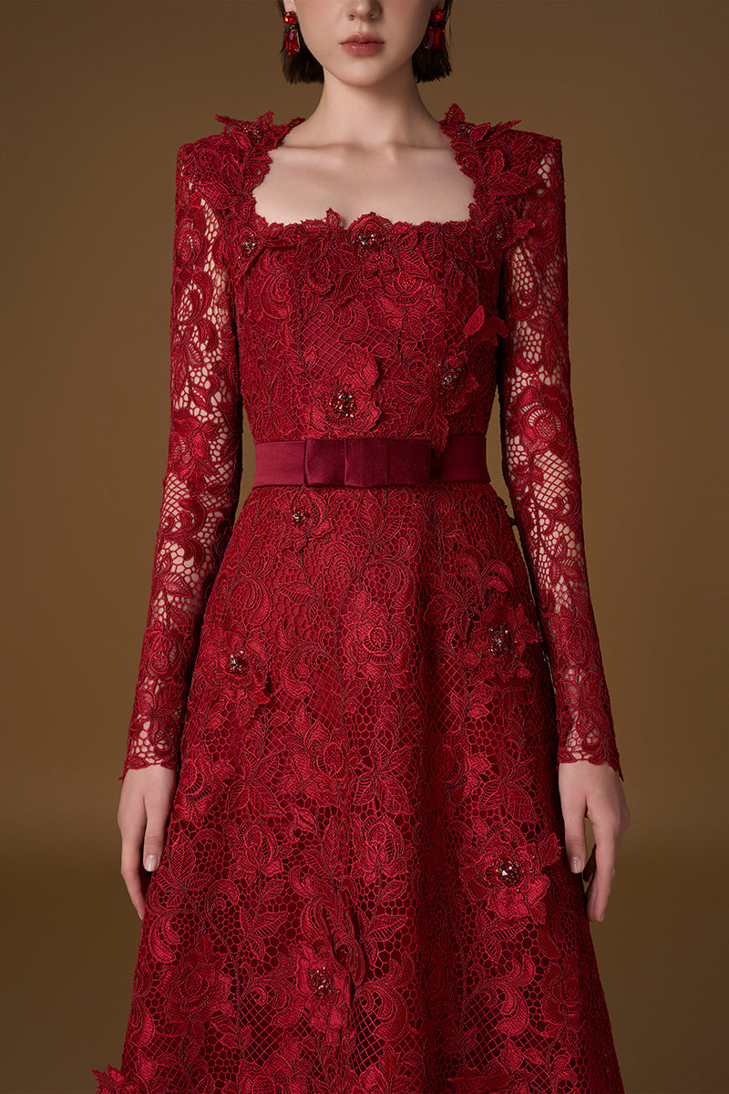 LACE GOWN