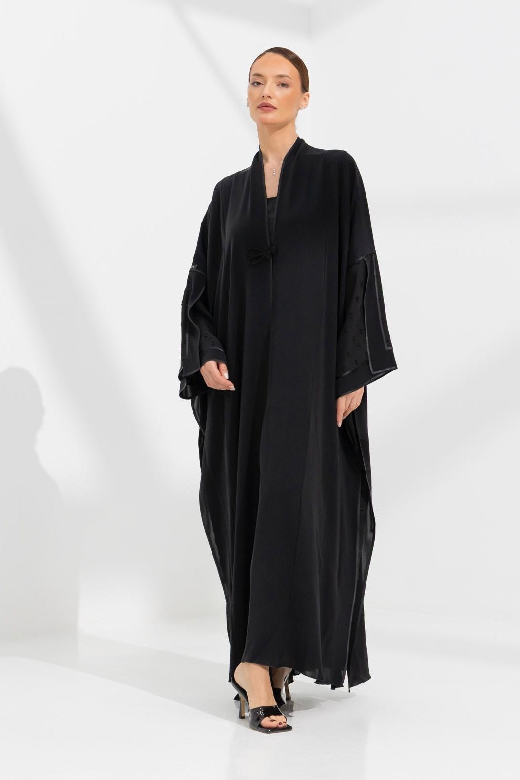 Luxurious Black Abaya with Elegant Detailing