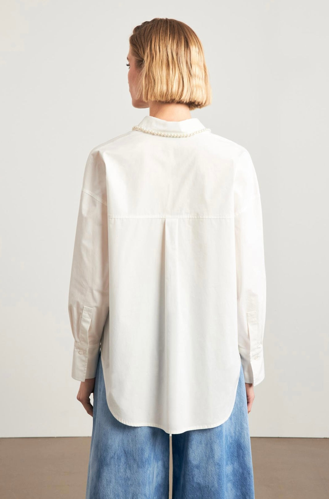 Collar Pearl Long Sleeve Shirt
