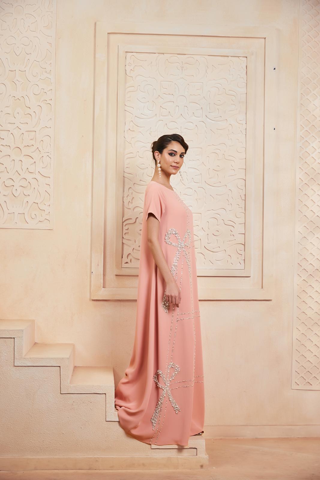 فستان نويرا