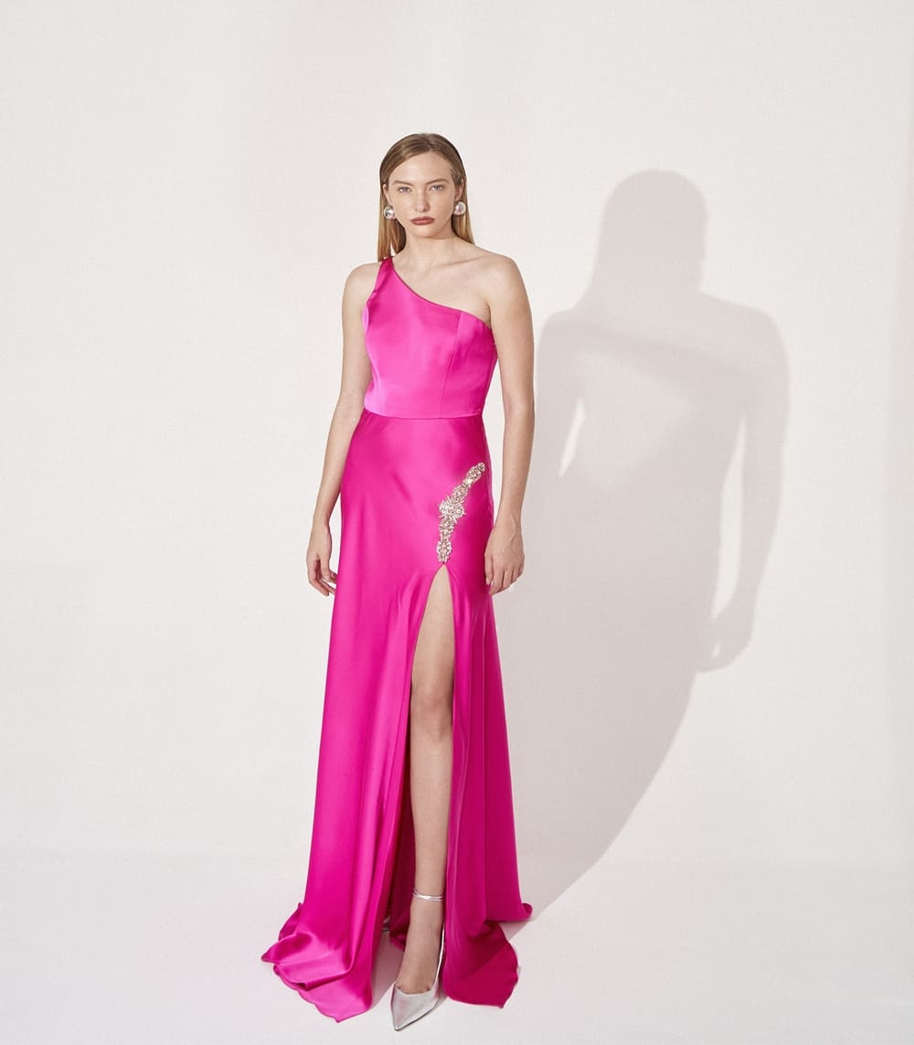 ONE SHOULDER SATIN DRESS