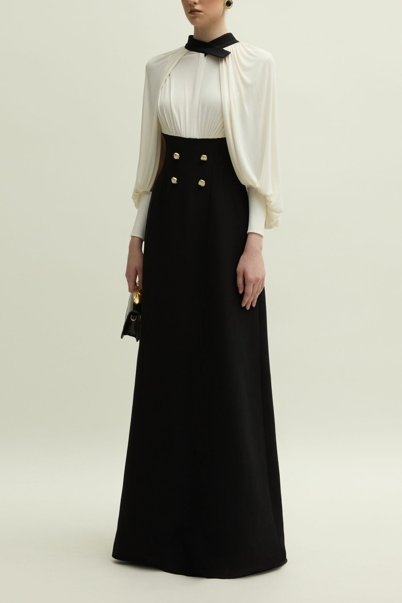 DIVINE DRESS