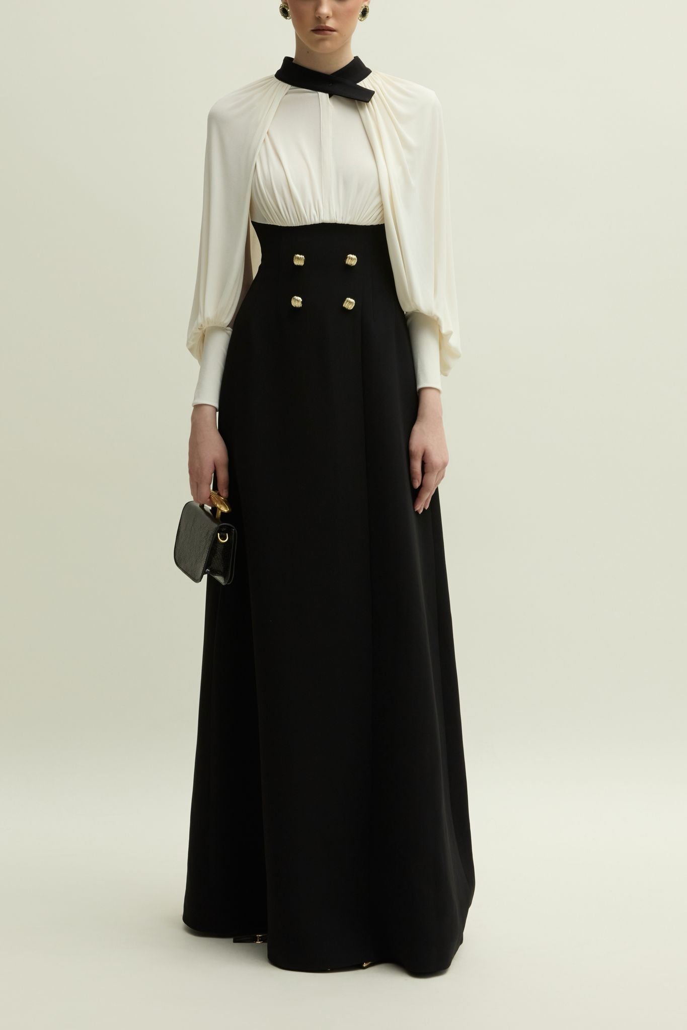 DIVINE DRESS